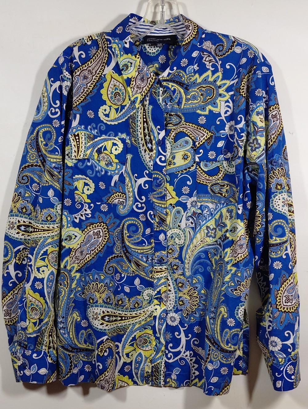 Jones New York Royal Blue Paisley Size XL Women's Button Down Roll Tab Shirt